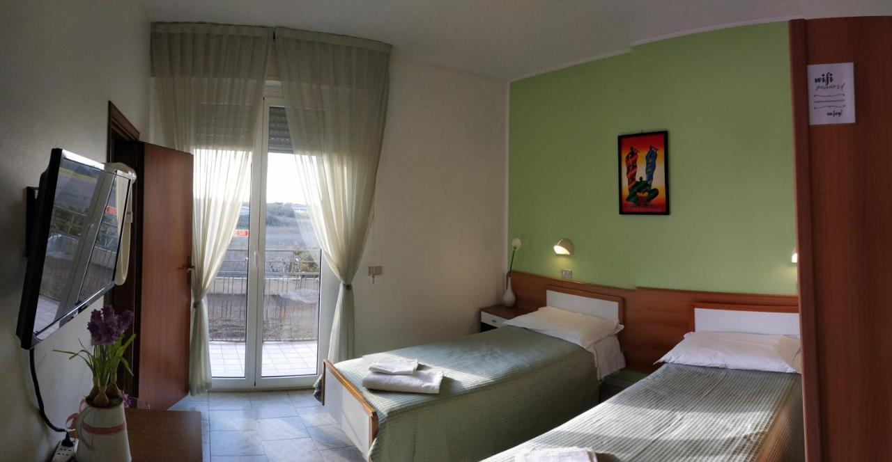 Hotel Ristorante Da Marco San Mauro Mare Extérieur photo